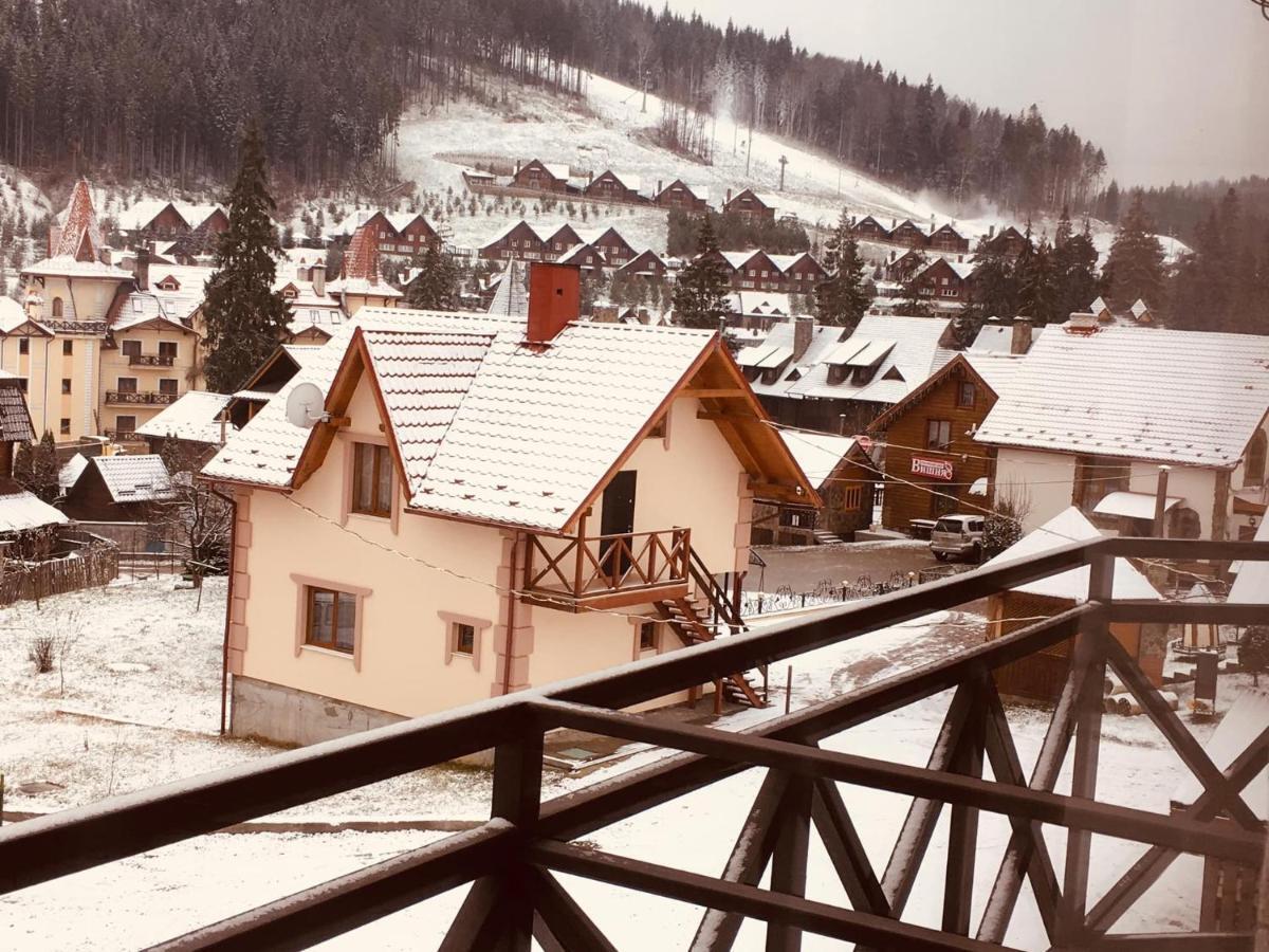 Guest House Mountain Bukovel Eksteriør bilde